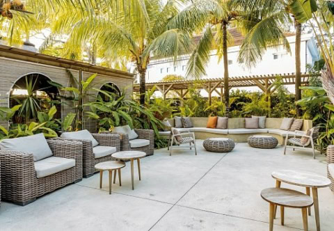 Aufenthaltsbereich außen