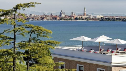 Terrasse mit Meerblick