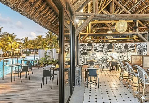 Hotelrestaurant offen und Überdacht