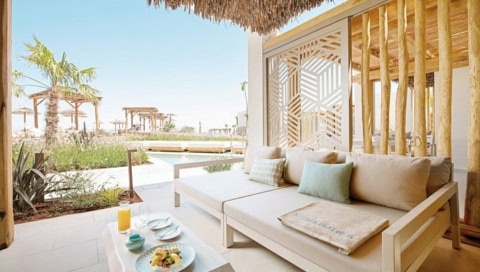 Zimmer mit Couch Outdoor