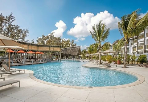 Gerundeter Hotelpool