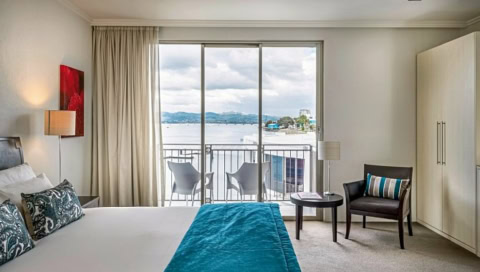 Hotelzimmer mit Blick auf das Meer